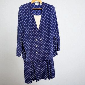 The Villager Sz 18 Blue and White Patterned Skirt Suit 1920s Style